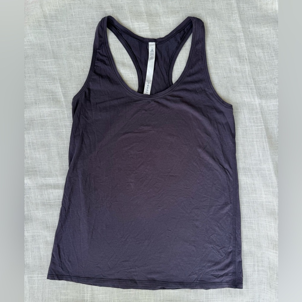 Lululemon Racerback tank top size 6 EUC blue